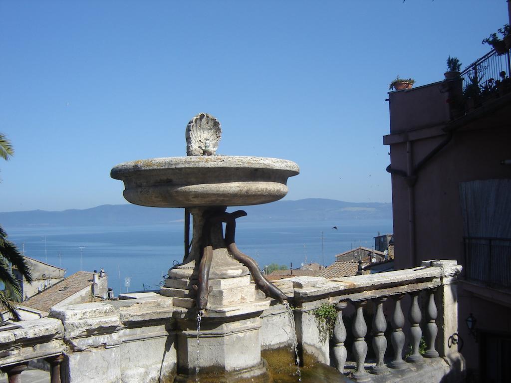 Domus Angularia Hotel Anguillara Sabazia Exterior photo